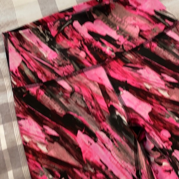 LULULEMON Wunder Train sz6 25” Incentive Refresh - Picture 6 of 9